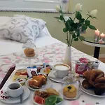 Hotel Isa