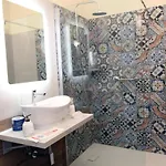 Hotel Isa
